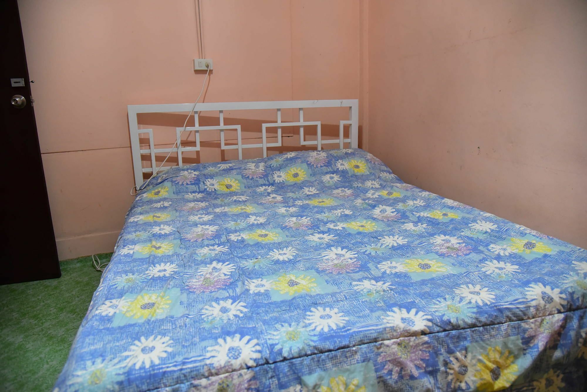 Big Orange Localstay At Siam Бангкок Екстер'єр фото